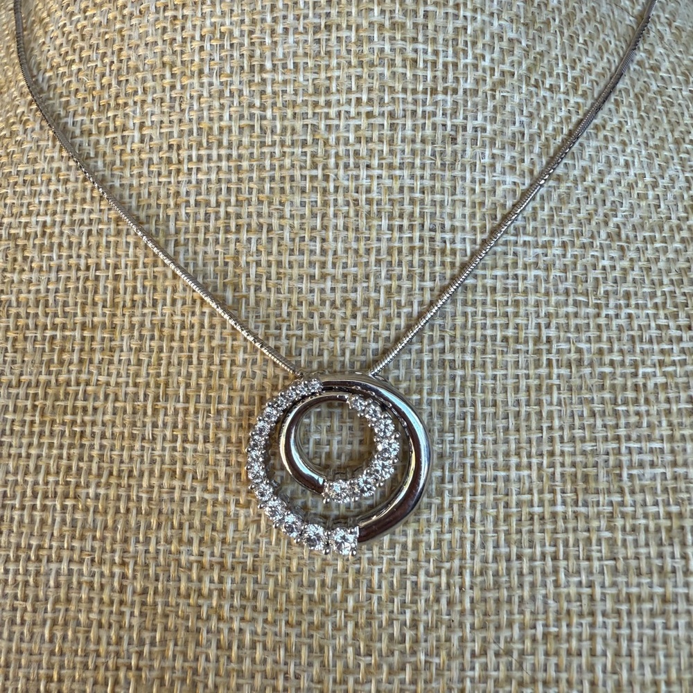 14k White Gold 2CT Natural Diamond Double Circles Necklace